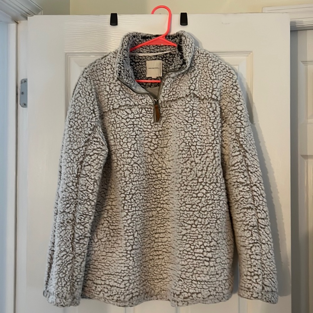 EUC Thread & Supply Cozy Pullover - size L